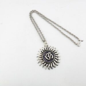 KETING HANGER AUM ZILVER STEKELS