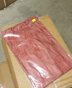 KURTA LICHT ROOD GODEN